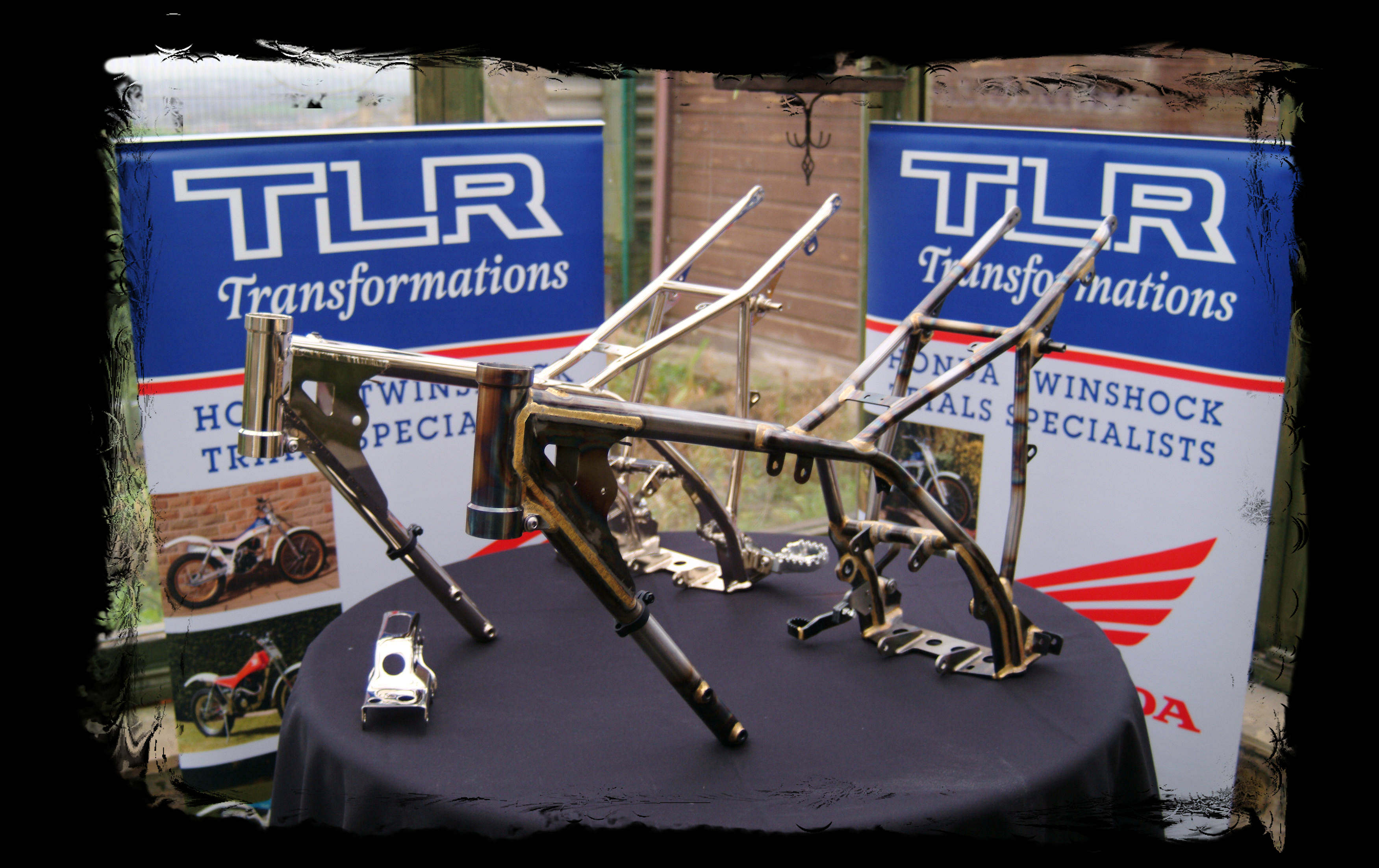 TLR chassis